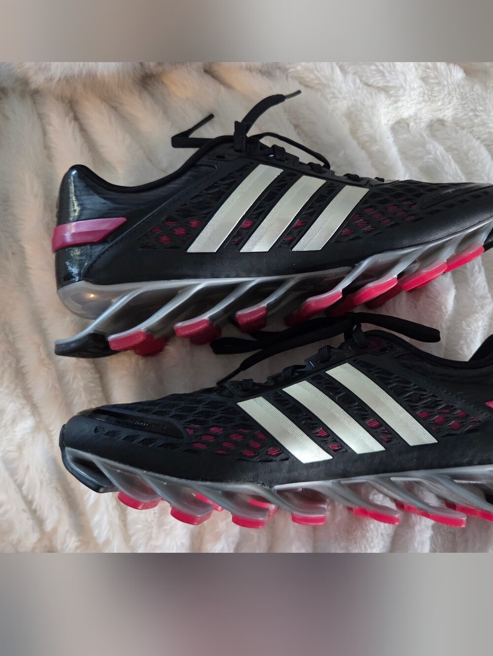 NWOT Adidas Springblade Women's Size 10
